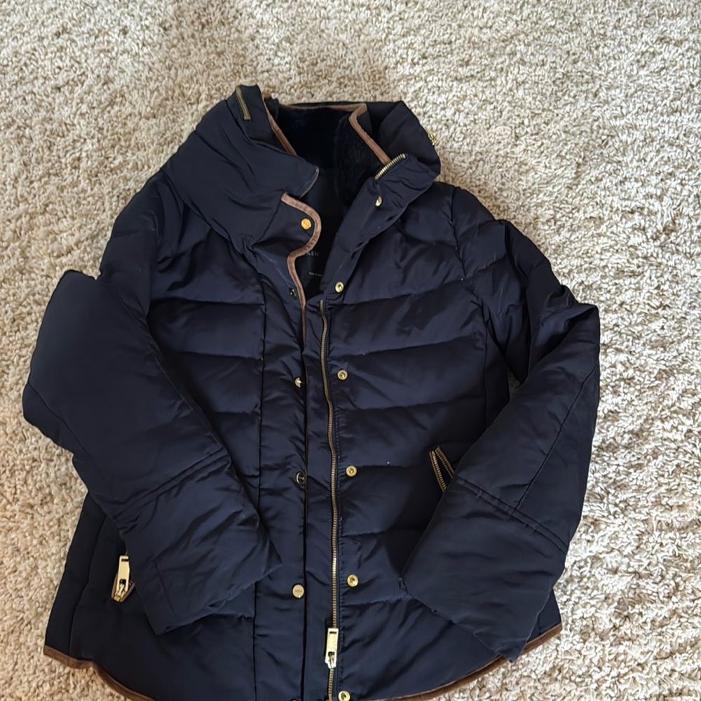 Zara Basic Navy Puffer Coat with Gold Zippers